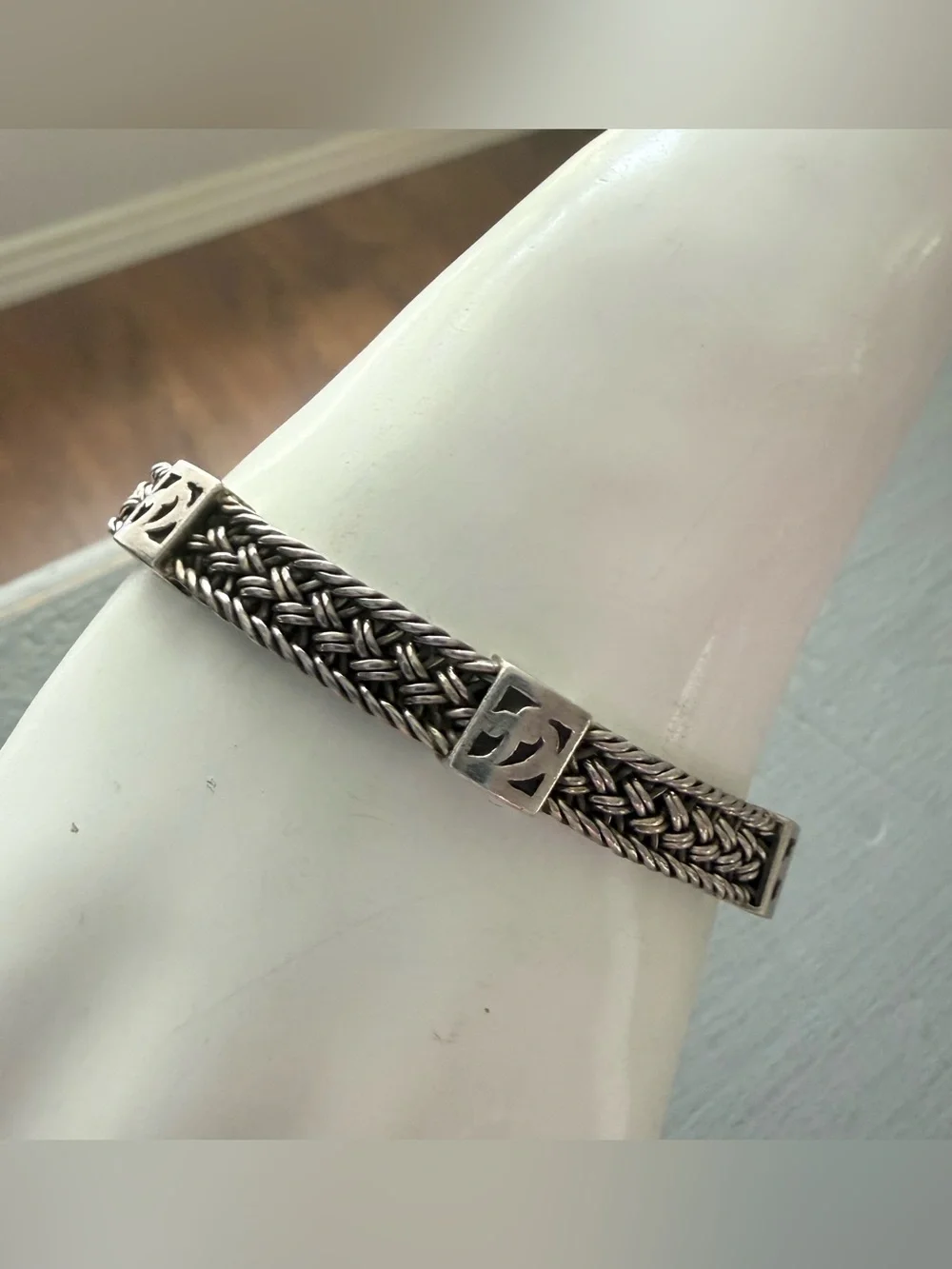 Lois Hill 925 Sterling-Style Woven Silver Toggle Bracelet